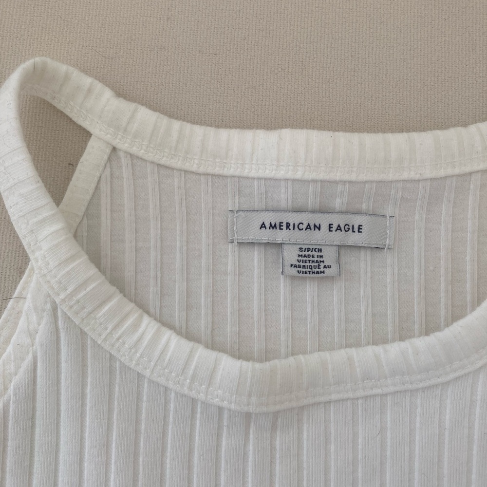 AE Ribbed Mock Neck - Picture 4 of 4